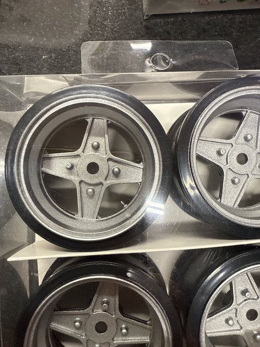 11108 DRIFT WHEEL SILVER VINTAGE STYLE 6MM OFFSET