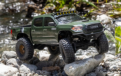 PREORDER Axial SCX30 Toyota Tacoma TRD Pro 1/30 4X4 RTR RC Crawler
