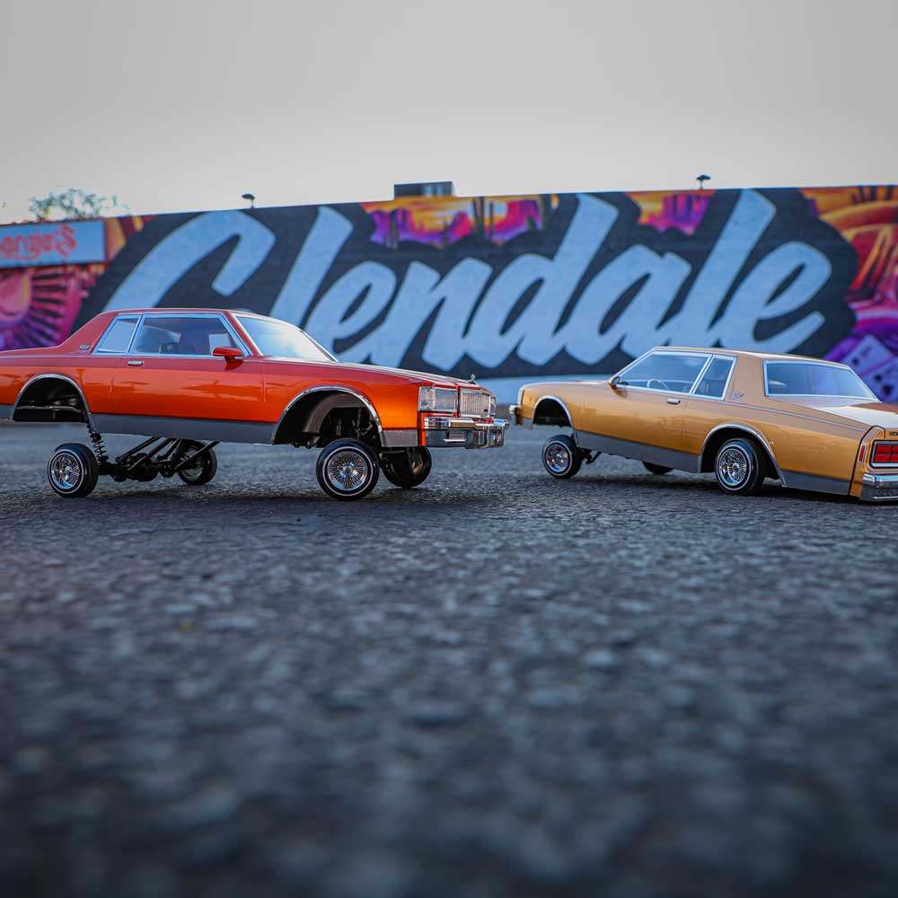 Redcat Caprice Classic RC Car - 1:10 1987 Chevrolet Caprice Classic Hopping Lowrider