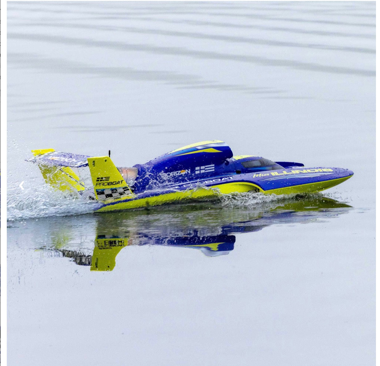 34" U-34, Miss Illinois, Hydro - PRE ORDER RELEASE 8/12 THE RC SHOP AT DRDANS