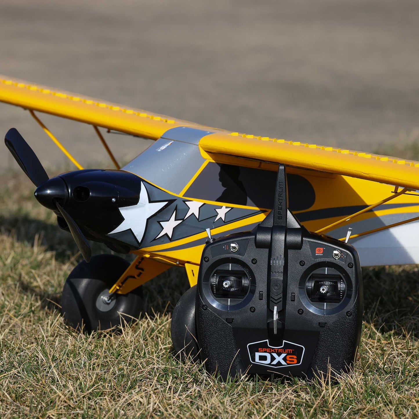 HBZ32001SE	 Carbon Cub S 2 1.3m Cleetus McFarland Special Edition RTF Basic | THE RC SHOP