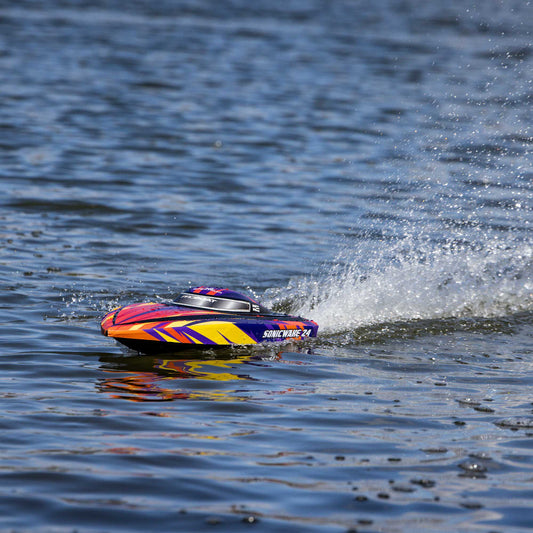 Sonicwake 24" Self-Righting Brushless Deep-V RTR (Battery & Charger Included)